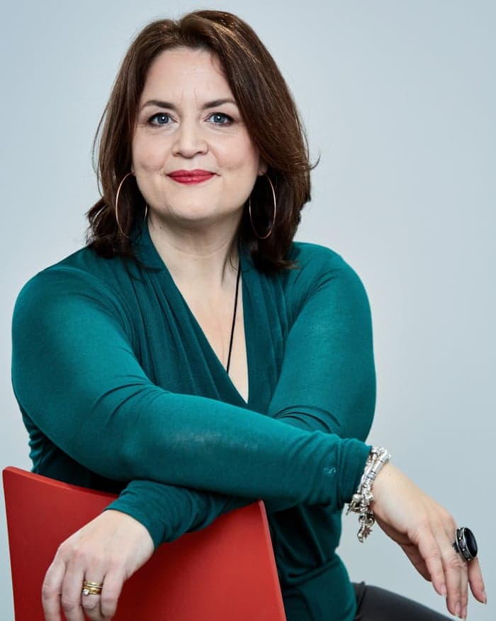 Ruth Jones