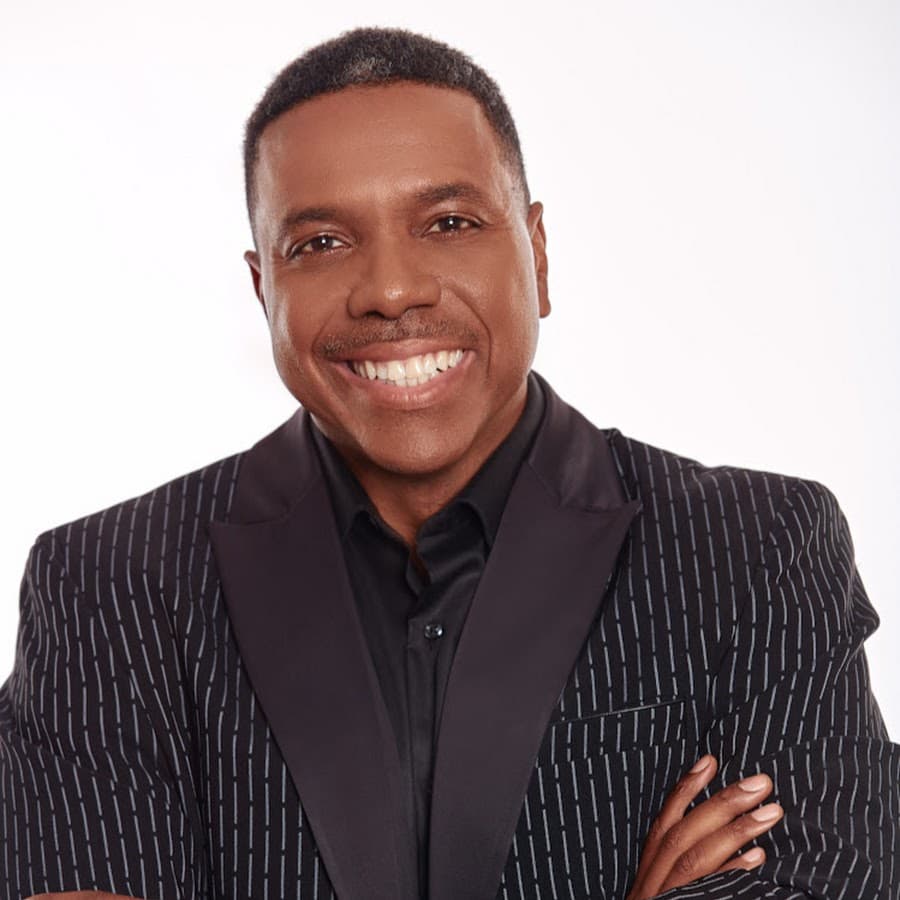 Creflo Dollar