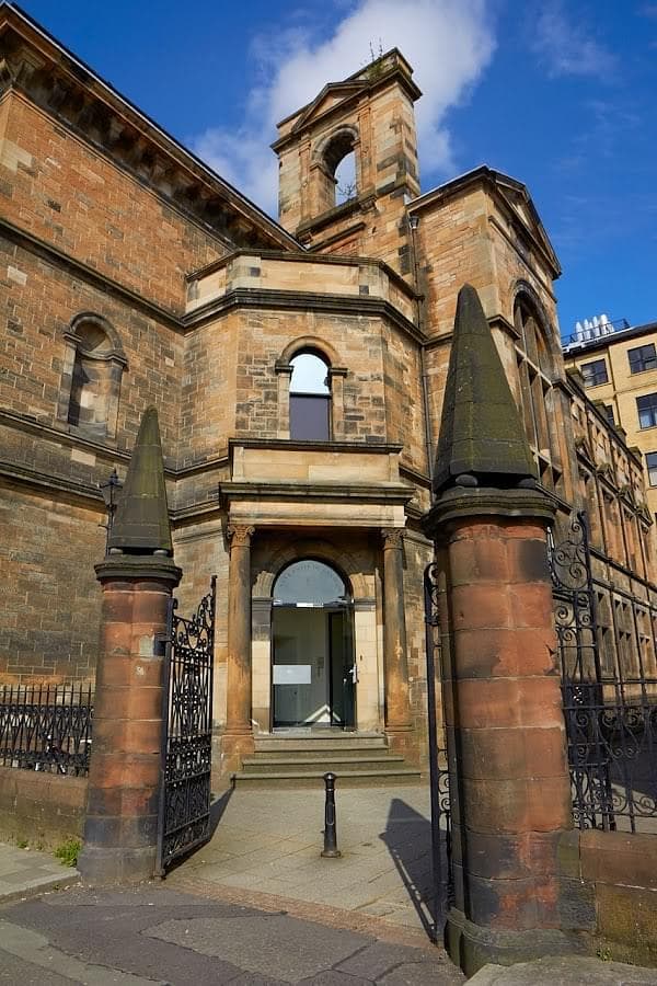 Glasgow International College Featured Image