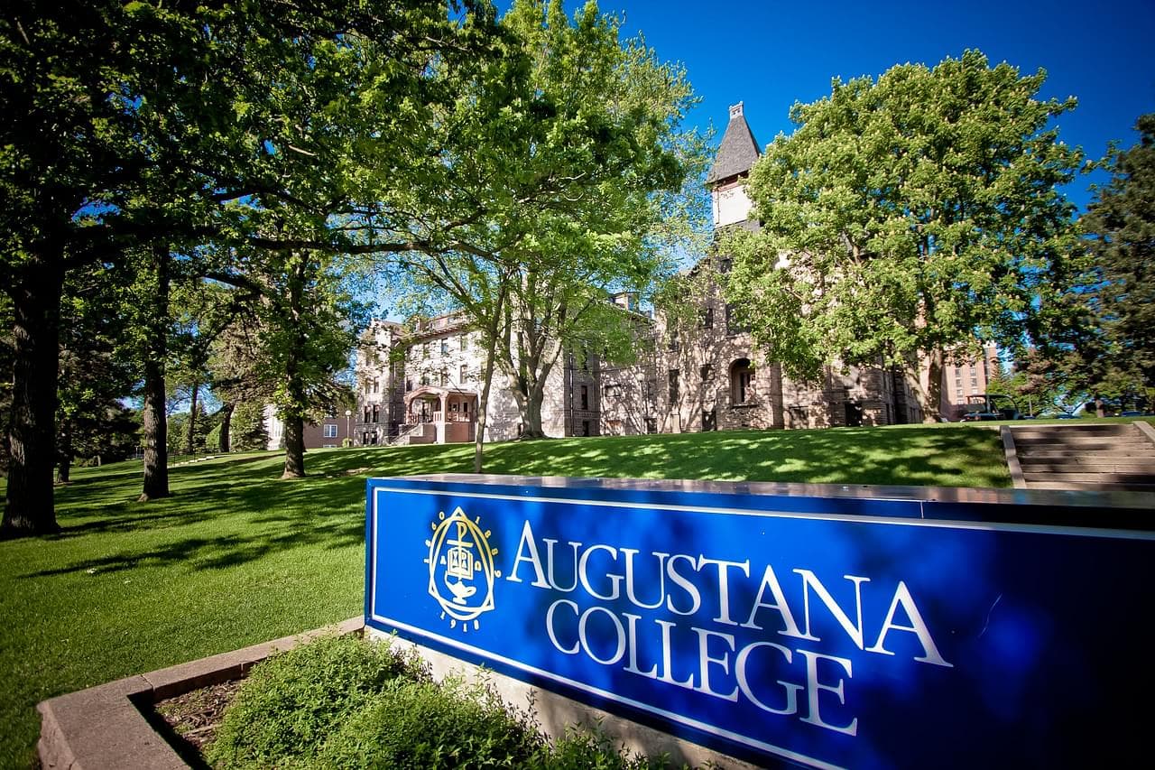 Augustana College Featured Image