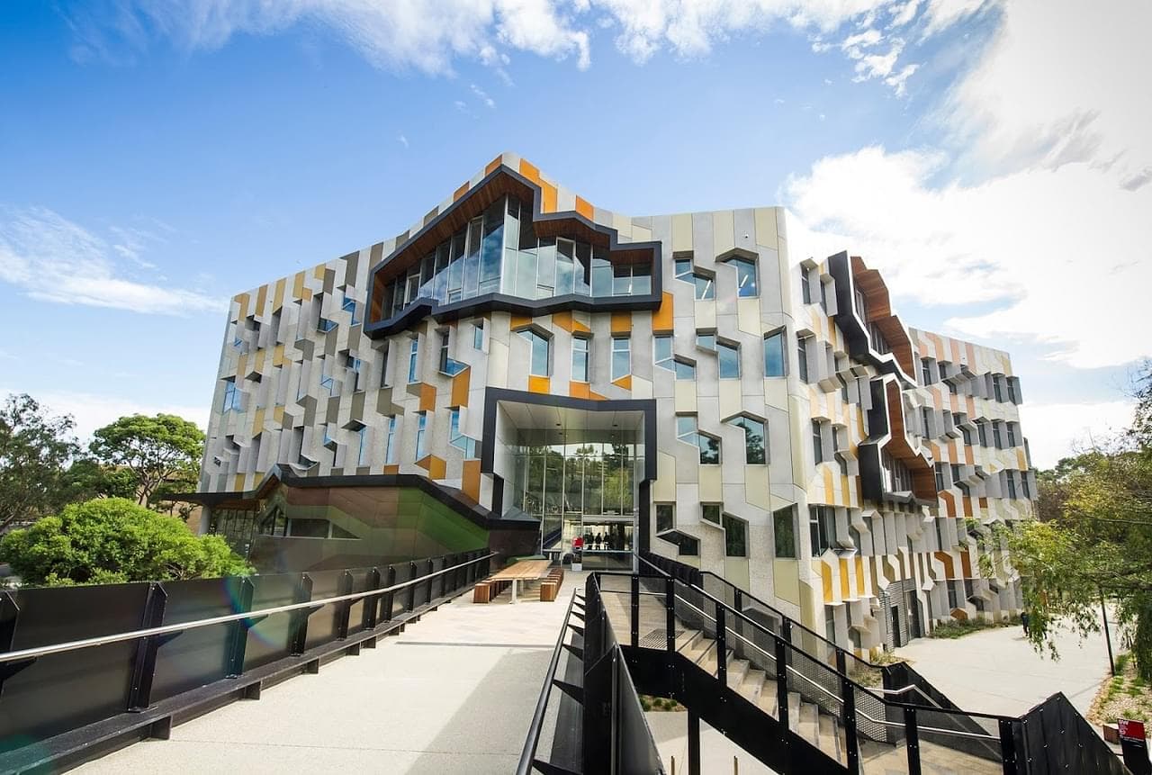 La Trobe College Australia Featured Image