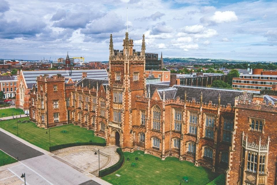 Queen's University Featured Image