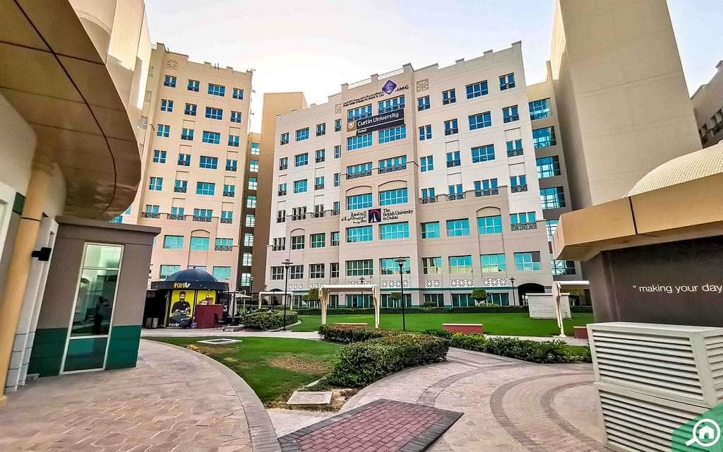Curtin University Dubai Featured Image